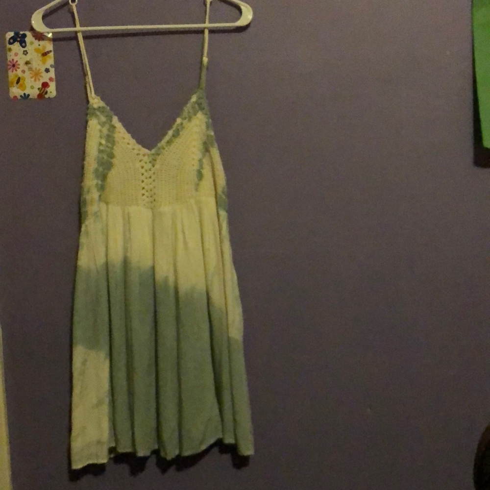 Lulu’s White and Green Tie-dye Sundress/L